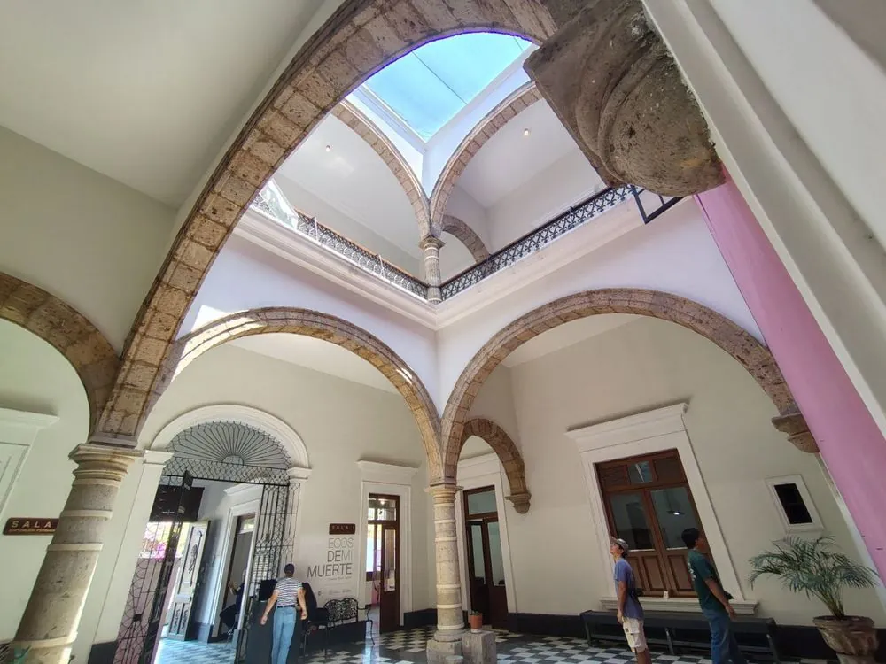 Museo Del Periodismo Y Las Artes Gráficas (La Casa De Los Perros) 3