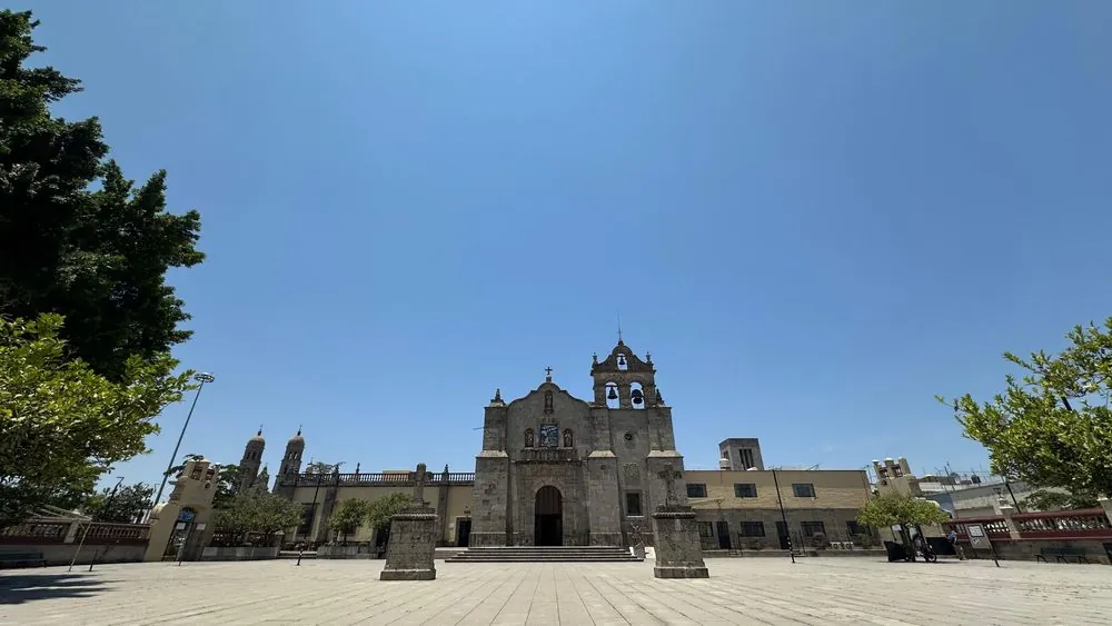 Parroquia San Pedro Apóstol  1