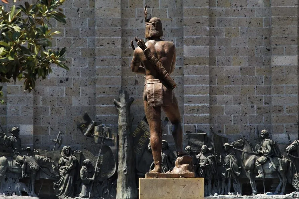 Estatua A Tenamaxtli 2
