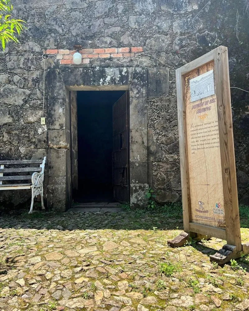 Calabozo o celda municipal 2