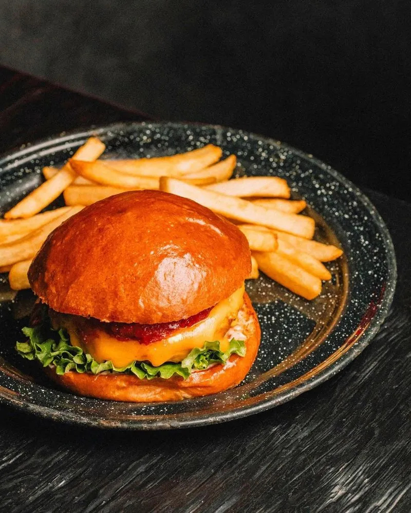 Louie Burger Americana  3