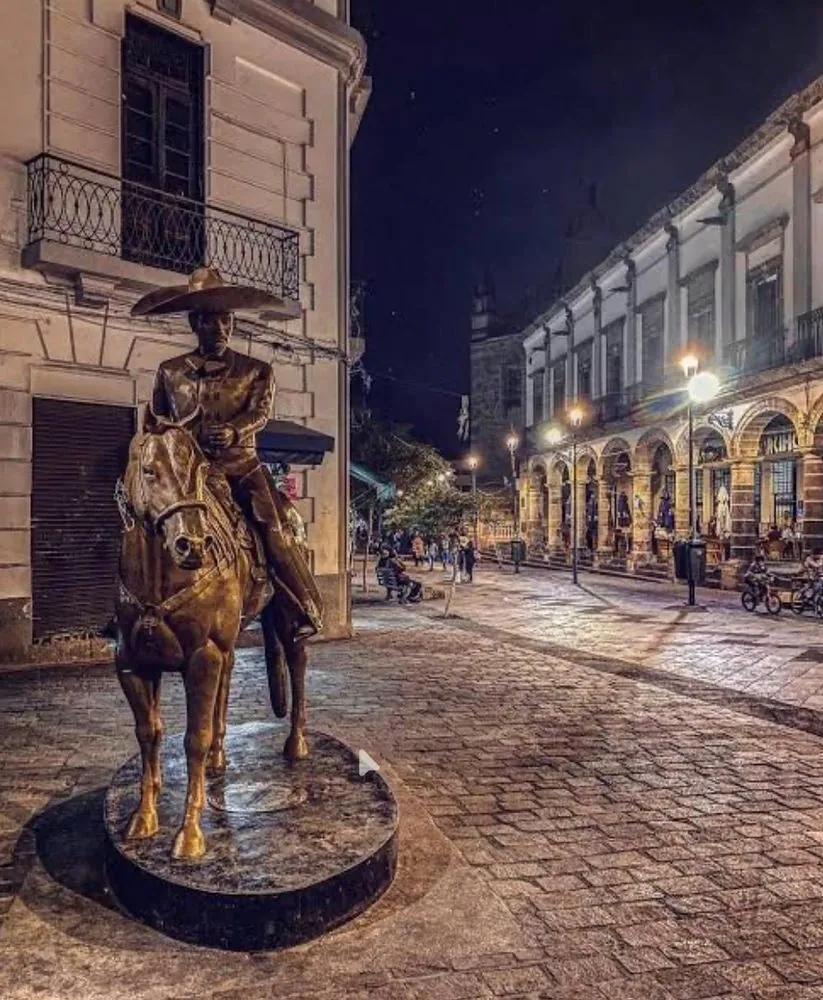 Plaza de Los Mariachis