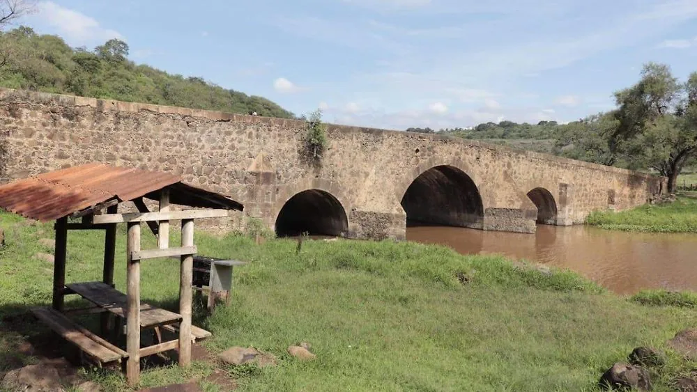 Puente de Calderón 3