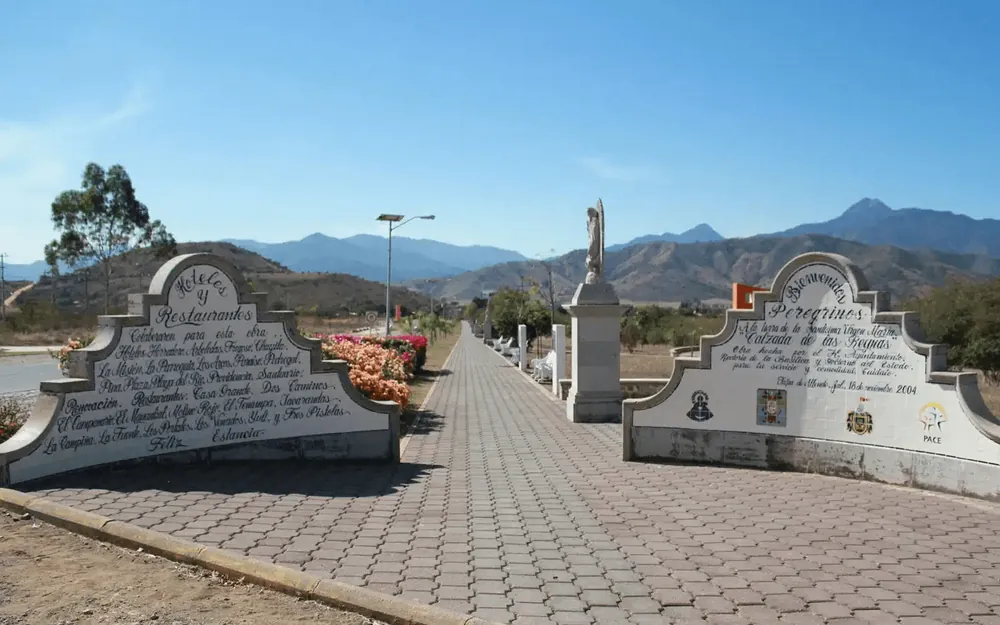 Calzada de las Reinas 1